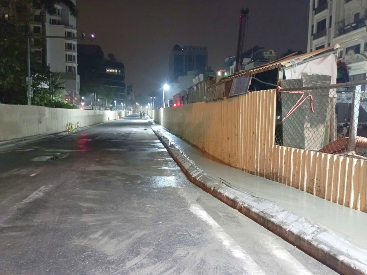 Hoàn thành thu gọn rào chắn nhiều điểm thi công tuyến metro Nhổn - ga Hà Nội Hoàn thành thu gọn rào chắn nhiều điểm thi công tuyến metro Nhổn - ga Hà Nội