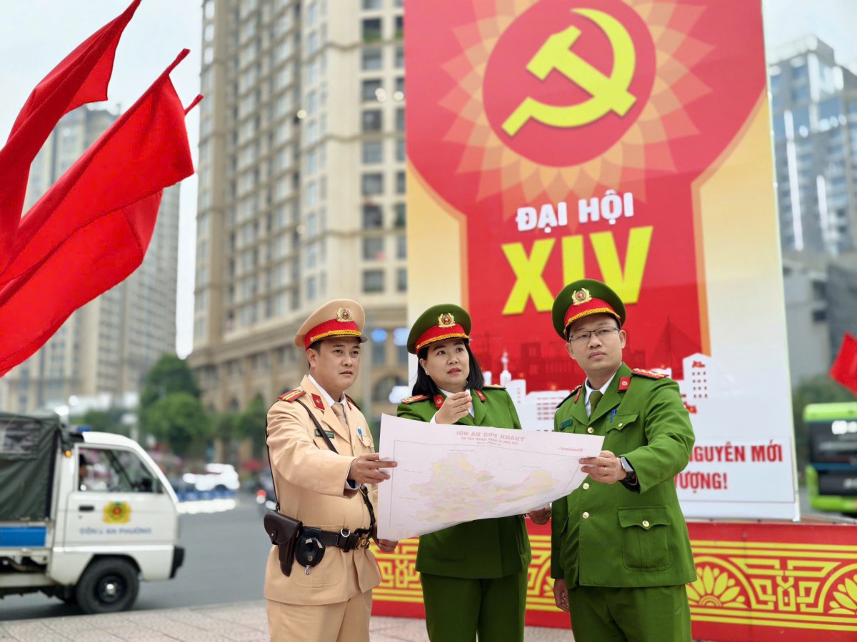 Công an thành phố Hà Nội: Quyết tâm bảo vệ an toàn tuyệt đối Đại hội Đảng