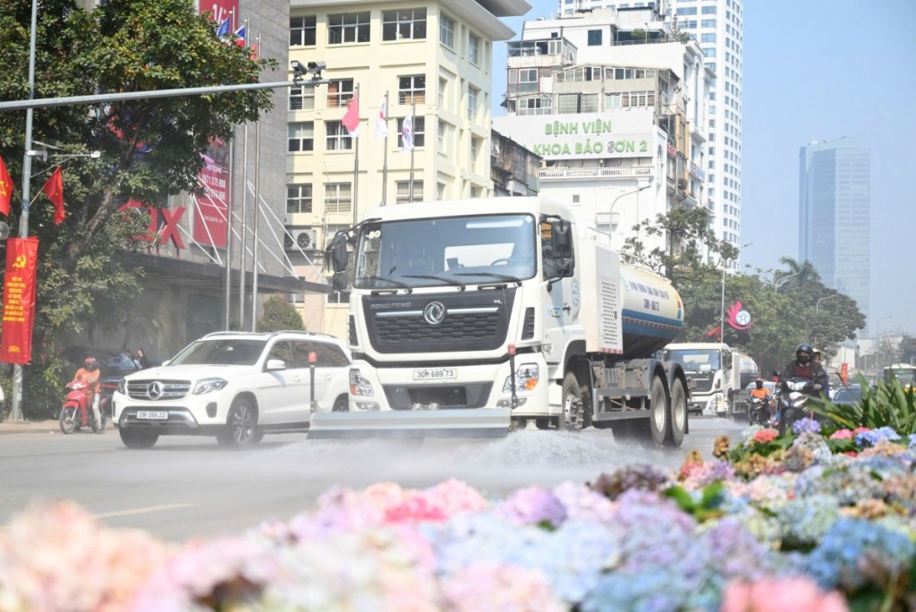 Hà Nội: Đồng bộ kế hoạch bảo đảm vệ sinh môi trường phục vụ Đại hội XIV của Đảng