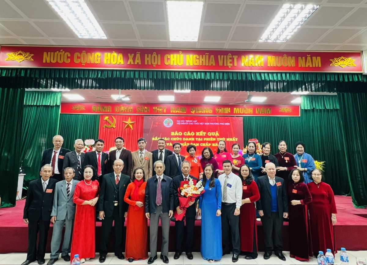 Ra mắt Hội Người cao tuổi phường Phú Diễn nhiệm kỳ mới, phát huy vai trò nòng cốt ở cơ sở Ra mắt Hội Người cao tuổi phường Phú Diễn nhiệm kỳ mới, phát huy vai trò nòng cốt ở cơ sở