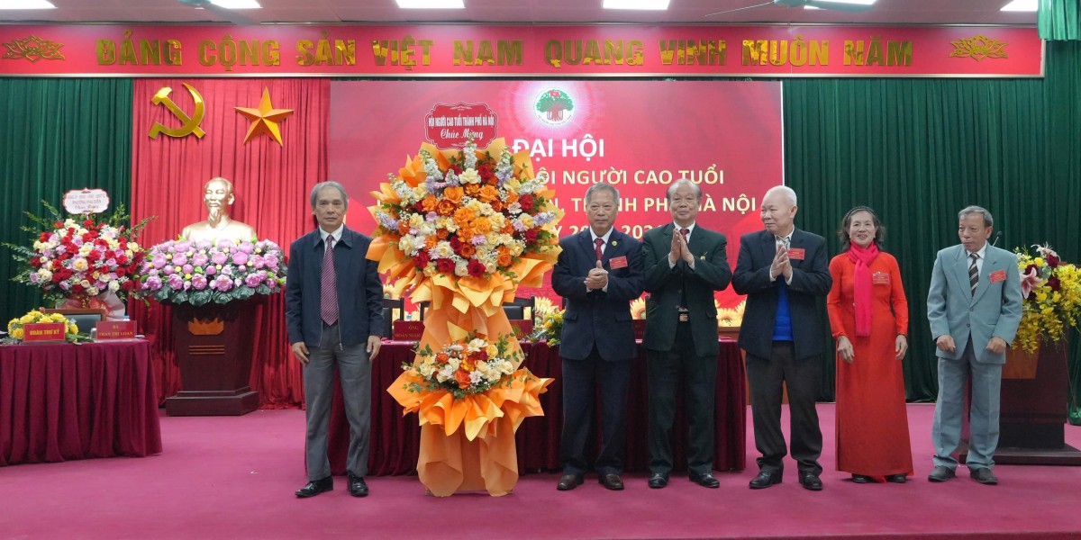 Ra mắt Hội Người cao tuổi phường Phú Diễn nhiệm kỳ mới, phát huy vai trò nòng cốt ở cơ sở Ra mắt Hội Người cao tuổi phường Phú Diễn nhiệm kỳ mới, phát huy vai trò nòng cốt ở cơ sở
