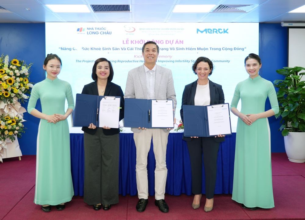 Khởi động chương trình chăm sóc sức khỏe sinh sản, cải thiện tình trạng hiếm muộn