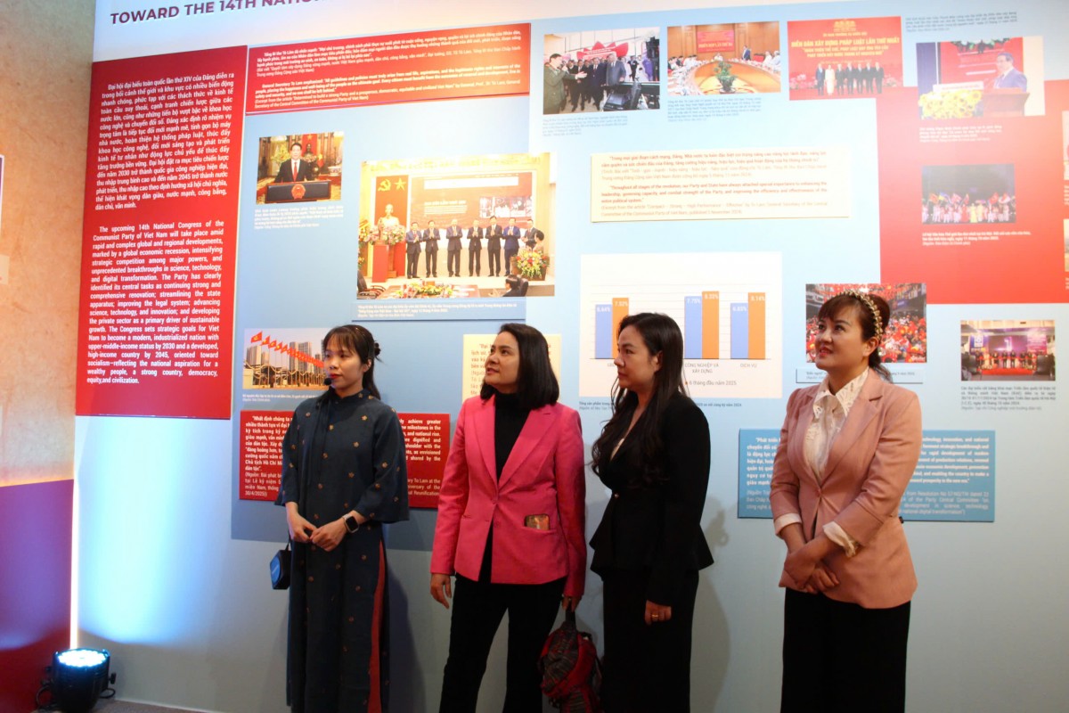 Ý Nghĩa Sinh Hoạt Chuyên Đề Tại Triển Lãm “Đảng Cộng Sản Việt Nam - Từ Đại Hội Đến Đại Hội”