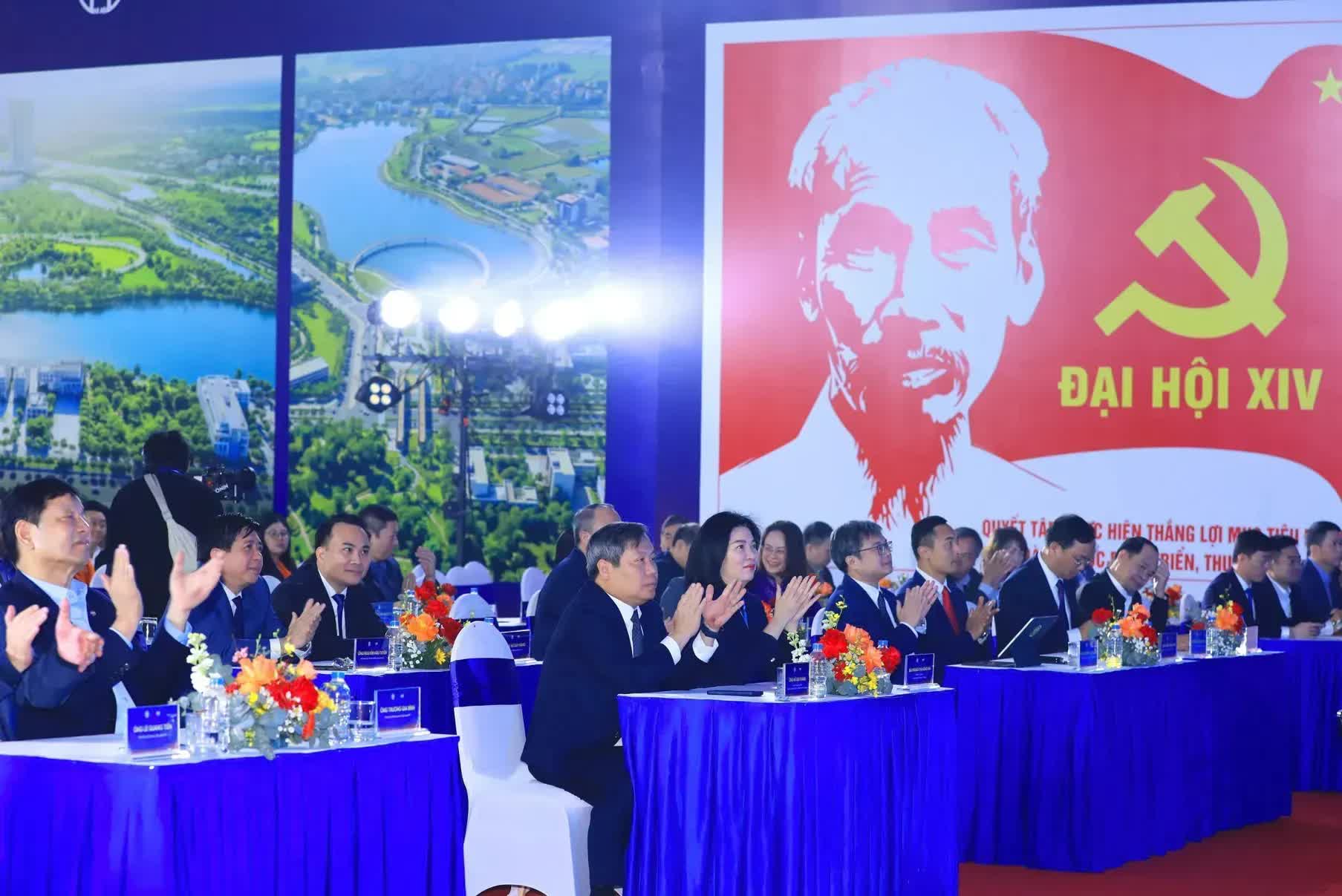 Khởi Công Khu Công Viên Công Nghệ Số Gần 200Ha Tại Tây Tựu Và Phú Diễn