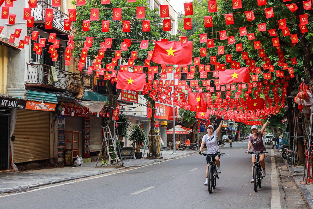 Hạnh Phúc Của Nhân Dân, Thước Đo Cho Sự Phát Triển