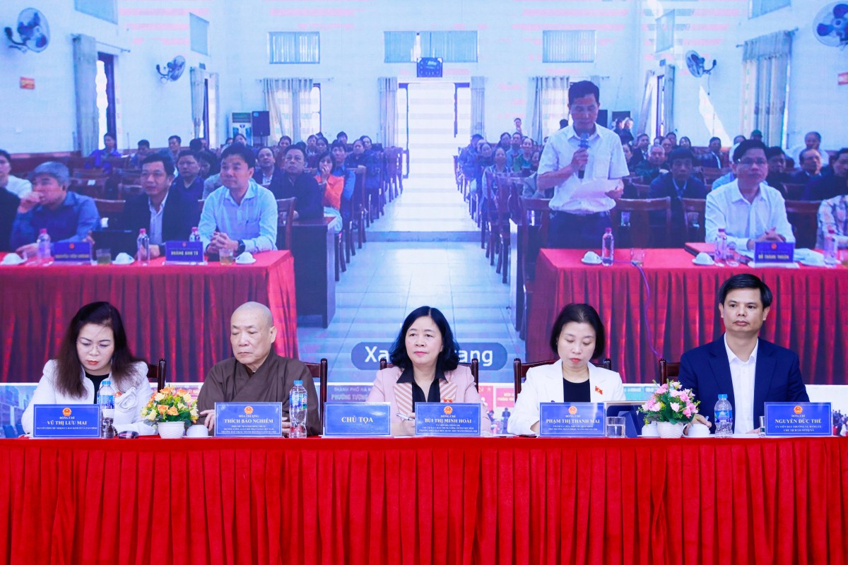 Phát Huy Quyền Làm Chủ Của Nhân Dân Trong Tham Gia Xây Dựng Và Hoàn Thiện Thể Chế