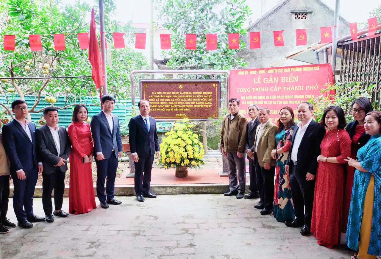 Phường Thượng Cát Gắn Biển 4 Địa Điểm Cách Mạng Kháng Chiến Chào Mừng Đại Hội Xiv Của Đảng