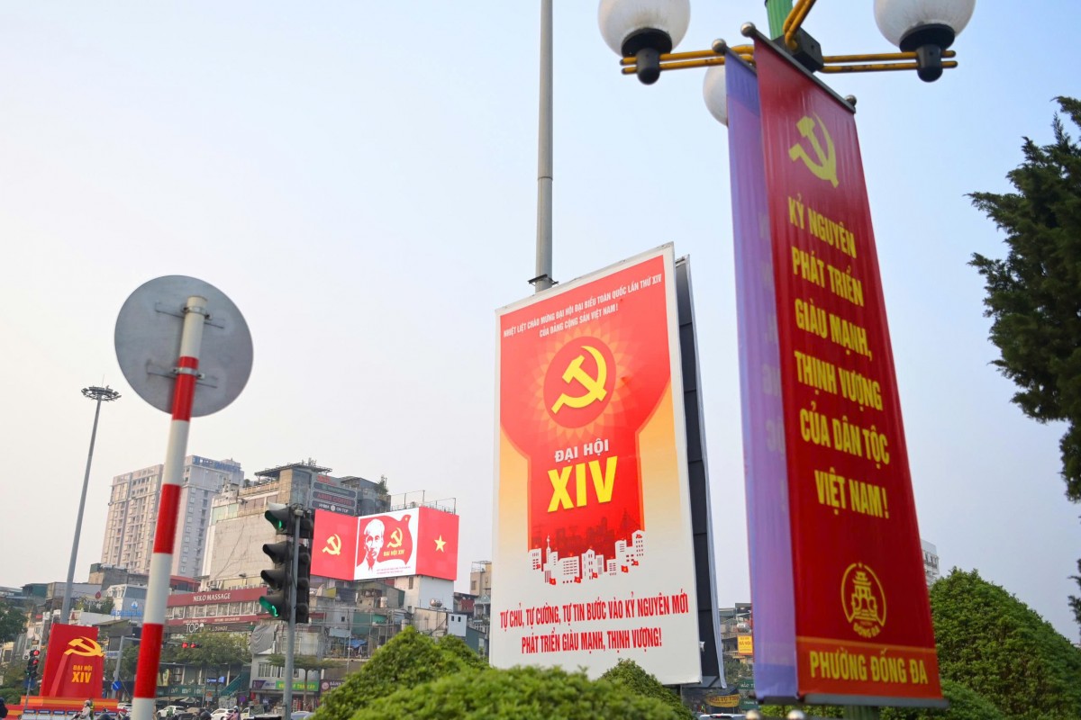 Thủ Đô Hà Nội Rực Rỡ Sắc Đỏ Chào Mừng Đại Hội Đại Biểu Toàn Quốc Lần Thứ Xiv Của Đảng