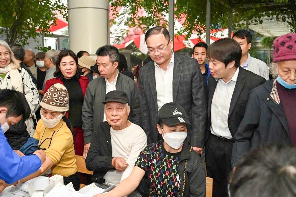 Phường Đống Đa: Hiện Thực Hóa Nghị Quyết Bằng Những Việc Làm Thiết Thực Vì Sức Khỏe Nhân Dân