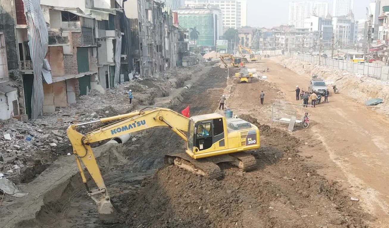 Ghi nhận tại hiện trường những dự án giao thông của Thủ đô đang tăng tốc về đích