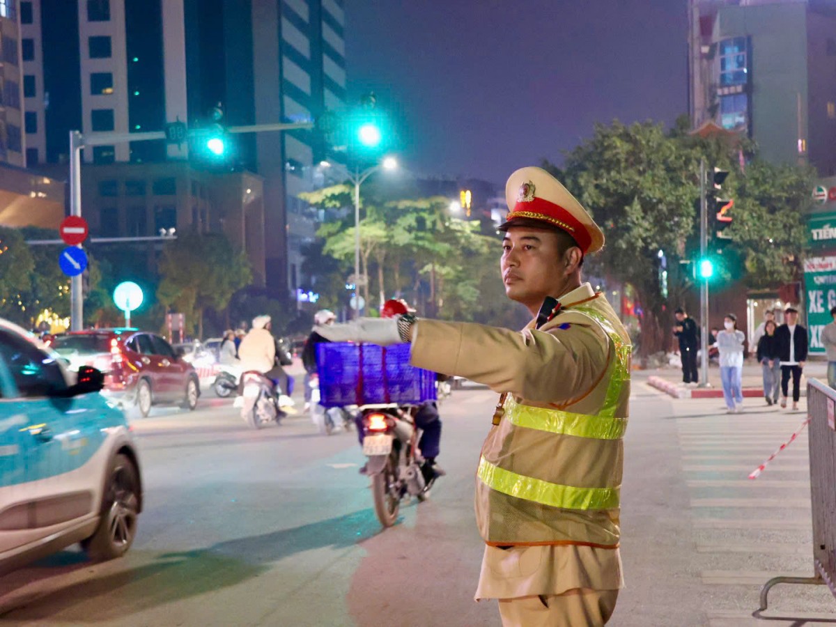 Công an Hà Nội triển khai lực lượng bảo vệ Chương trình nghệ thuật đặc biệt chào mừng thành công Đại hội XIV