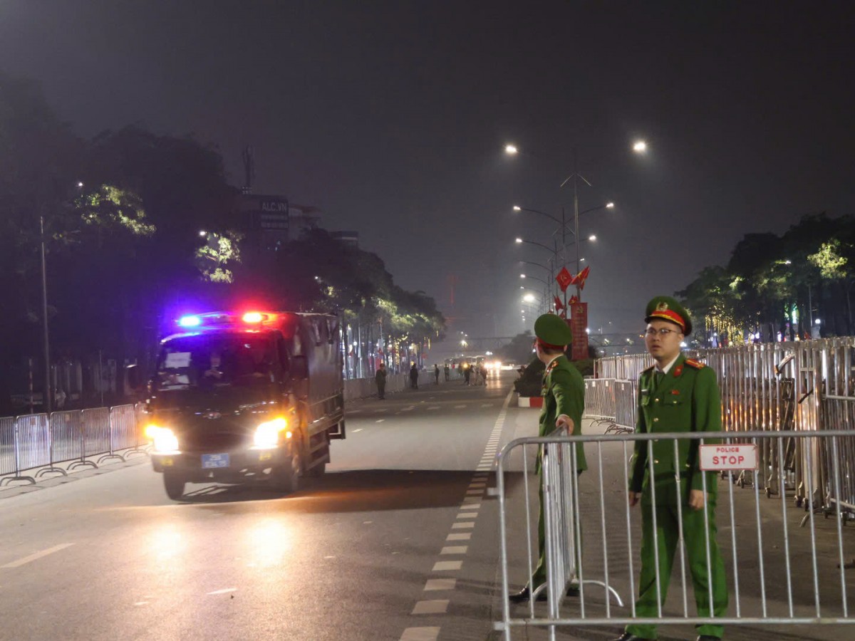 Công an Hà Nội triển khai lực lượng bảo vệ Chương trình nghệ thuật đặc biệt chào mừng thành công Đại hội XIV