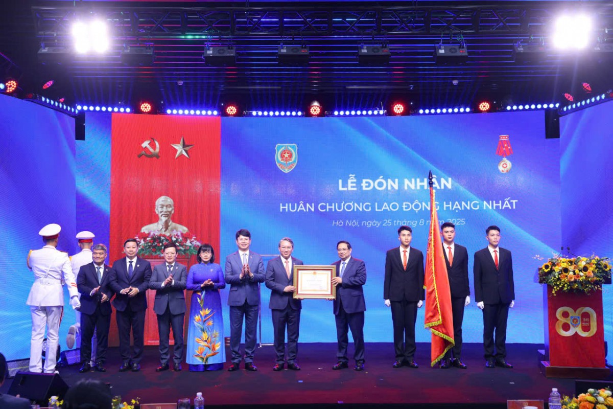 Bộ trưởng Bộ Tư pháp Nguyễn Hải Ninh: Nghị quyết số 66-NQ/TW thực sự là “lời hiệu triệu” cho một cuộc cải cách thể chế sâu sắc Nghị quyết số 66-NQ/TW thực sự là “lời hiệu triệu” cho một cuộc cải cách thể chế sâu sắc