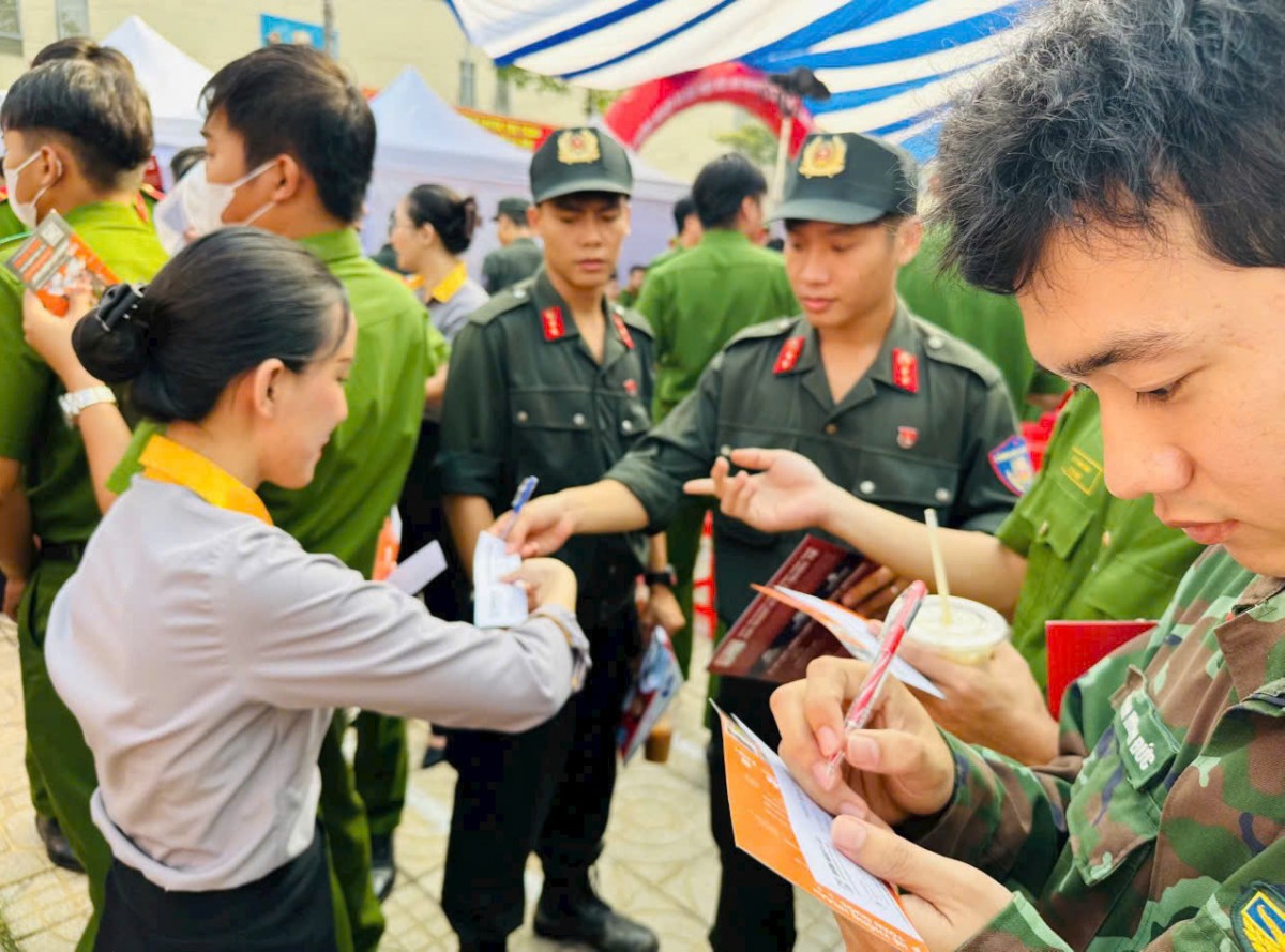 Sắp diễn ra ngày hội giới thiệu việc làm cho binh sĩ chuẩn bị xuất ngũ năm 2026 tại TP.HCM