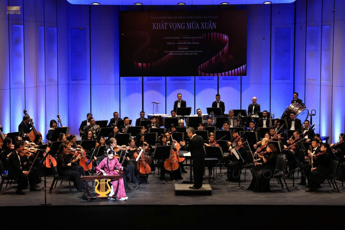 Chuỗi Chương Trình Nghệ Thuật Chuyên Nghiệp Chào Mừng Đại Hội Lần Thứ Xiv Của Đảng