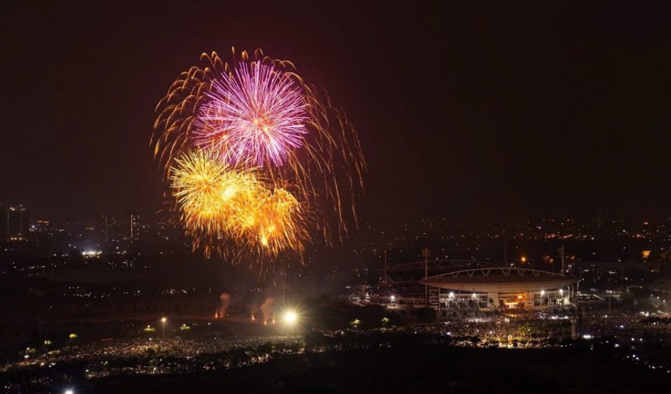 Hà Nội bắn pháo hoa, tổ chức chương trình nghệ thuật chào mừng Đại hội XIV