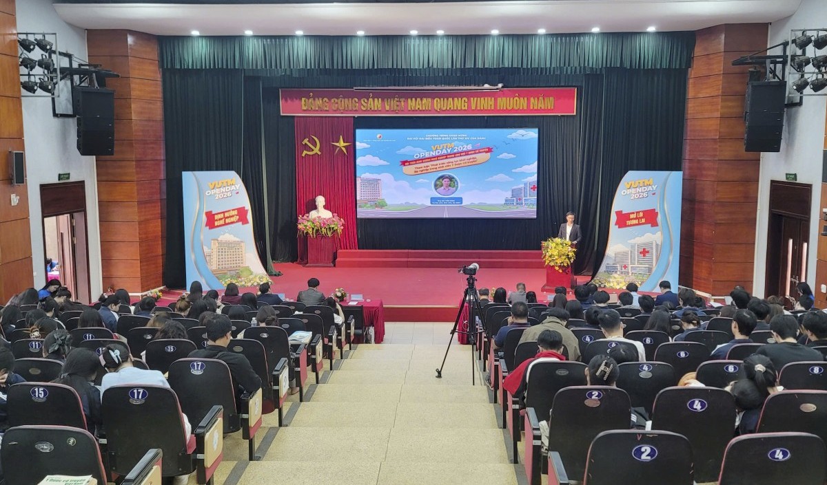 Phát triển nguồn nhân lực y tế chất lượng cao trong kỷ nguyên vươn mình