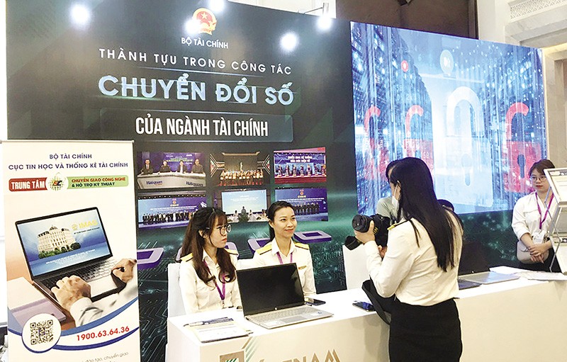 Ngành Tài Chính Vững Vàng Cùng Đất Nước Bước Vào Nhiệm Kỳ Đại Hội Đảng Xiv