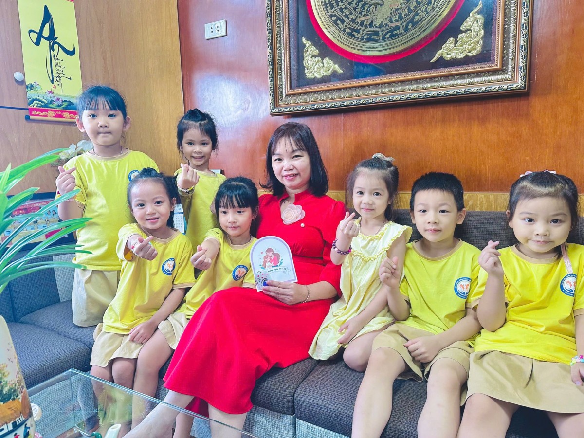 Cán Bộ, Giáo Viên Thủ Đô Gửi Gắm Nhiều Kỳ Vọng Vào Đại Hội Xiv Của Đảng Cán Bộ, Giáo Viên Thủ Đô Gửi Gắm Nhiều Kỳ Vọng Vào Đại Hội Xiv Của Đảng