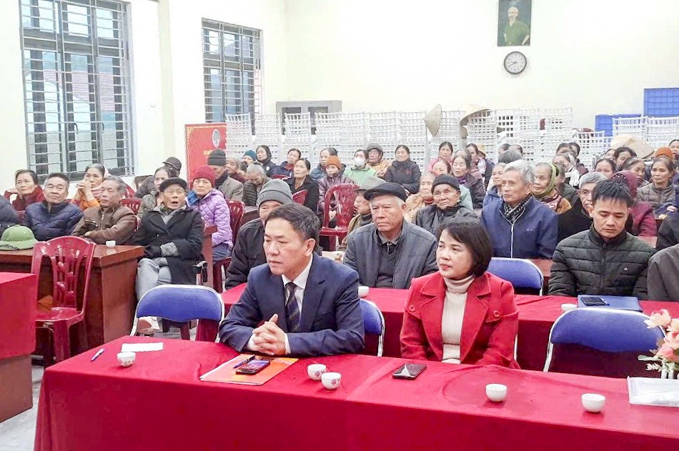 Ý Đảng Lòng Dân: Khí Thế Từ Hội Nghị Đại Biểu Nhân Dân Các Thôn Tại Xã Ứng Hòa Ý Đảng Lòng Dân: Khí Thế Từ Hội Nghị Đại Biểu Nhân Dân Các Thôn Tại Xã Ứng Hòa