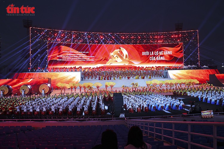 Tối Nay (23/1), Diễn Ra Chương Trình Nghệ Thuật Đặc Biệt “Dưới Lá Cờ Vẻ Vang Của Đảng” Chào Mừng Thành Công Đại Hội Xiv Của Đảng