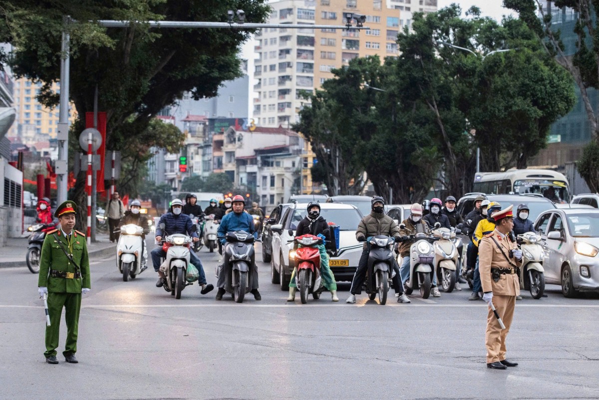 Hà Nội: Giao Thông Thông Suốt, An Ninh Được Bảo Đảm Trong Ngày Bế Mạc Đại Hội Xiv Của Đảng