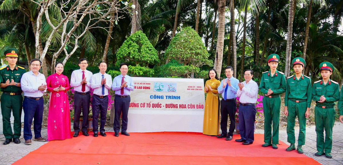 Khánh Thành Công Trình Đường Cờ Tổ Quốc - Đường Hoa Côn Đảo