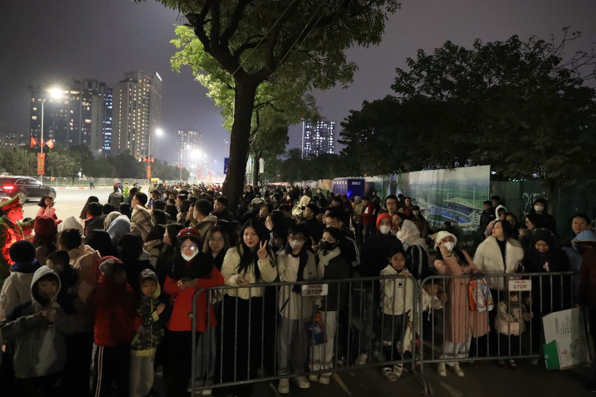 Tổng B&iacute; thư T&ocirc; L&acirc;m dự chương tr&igrave;nh nghệ thuật đặc biệt ch&agrave;o mừng th&agrave;nh c&ocirc;ng Đại hội XIV của Đảng