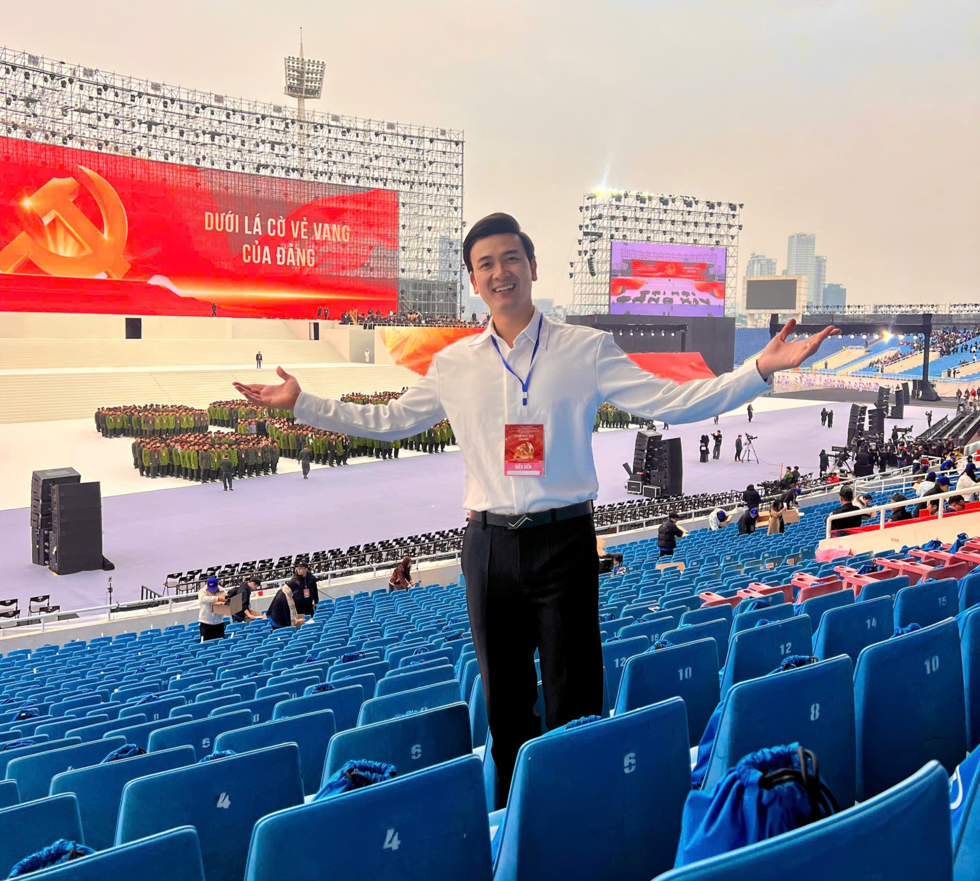 Nghệ Sĩ, Người Dân Thủ Đô Xúc Động, Tự Hào Trong Đêm Nghệ Thuật Mừng Thành Công Đại Hội Xiv Của Đảng