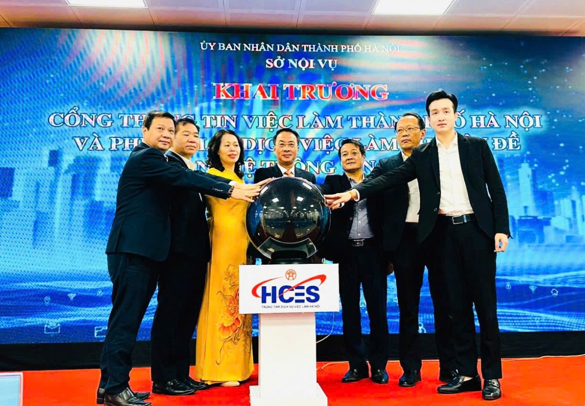 Hà Nội: Cơ hội việc làm rộng mở cho người lao động Hà Nội: Cơ hội việc làm rộng mở cho người lao động