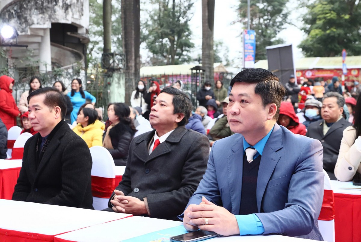 Phường Văn Miếu - Quốc Tử Giám: Tết Sum vầy 2026 lan tỏa yêu thương đến đoàn viên, người lao động