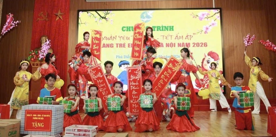 Mang “Xuân yêu thương - Tết ấm áp” đến Làng trẻ em Birla Hà Nội