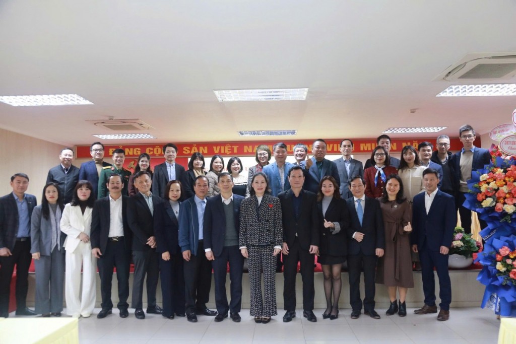 Phường Dương Nội đồng hành cùng doanh nghiệp hướng tới phát triển bền vững trong năm mới