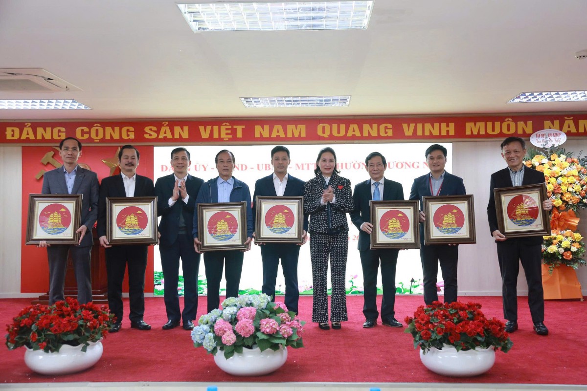 Phường Dương Nội Đồng Hành Cùng Doanh Nghiệp Hướng Tới Phát Triển Bền Vững Trong Năm Mới