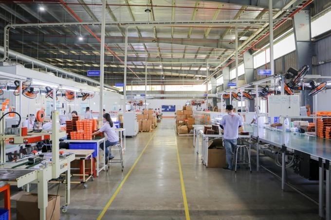 Nanoco: Từ chuẩn h&oacute;a sản xuất đến mở rộng thị trường chiếu s&aacute;ng quốc tế