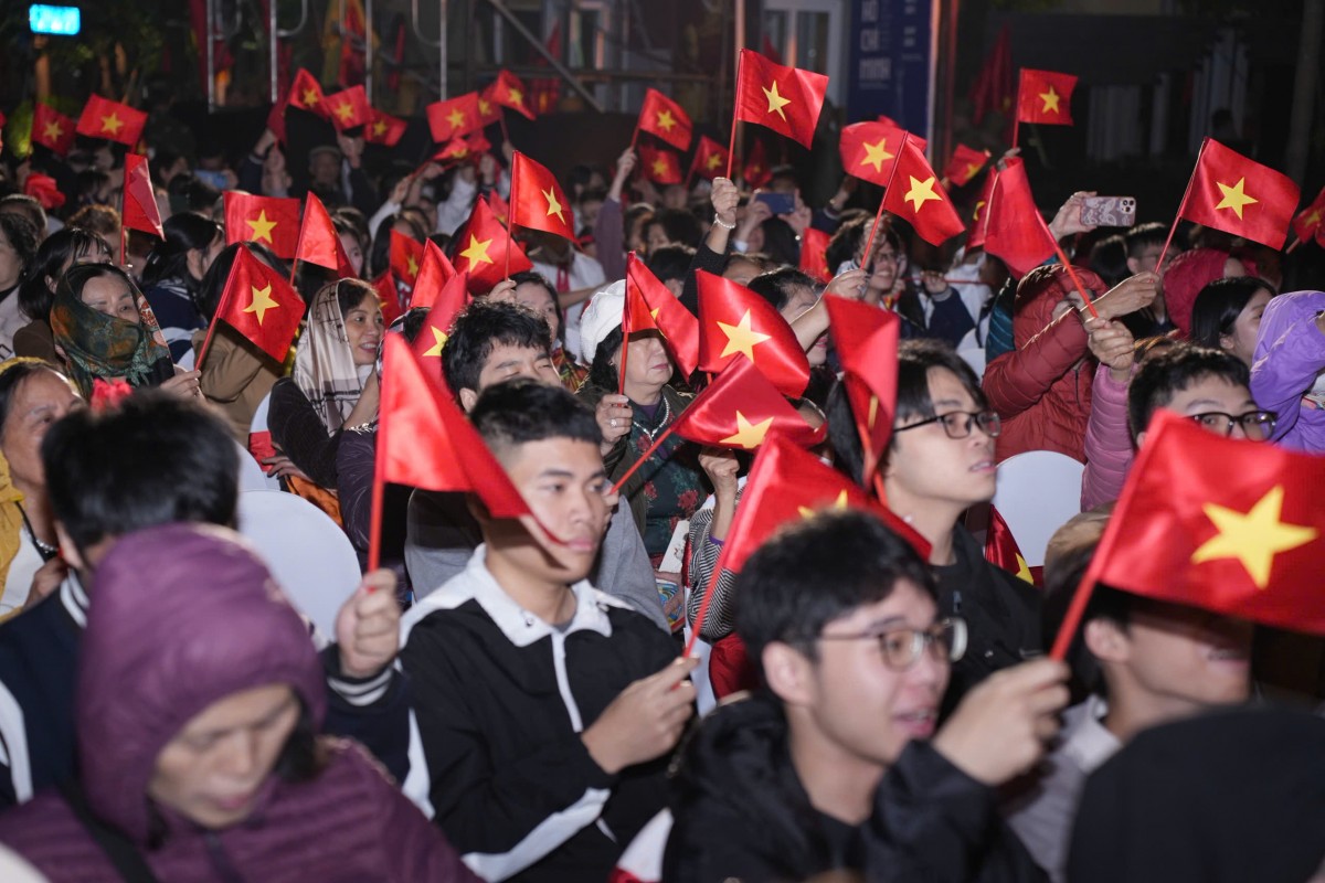 Cầu Truyền Hình 