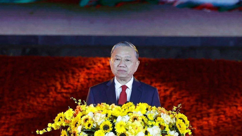 Cầu Truyền Hình 