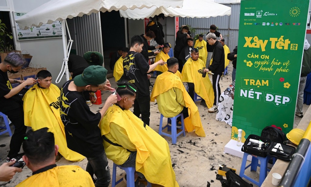 “Xây Tết” cho hơn 1.100 công nhân xây dựng tại Hà Nội