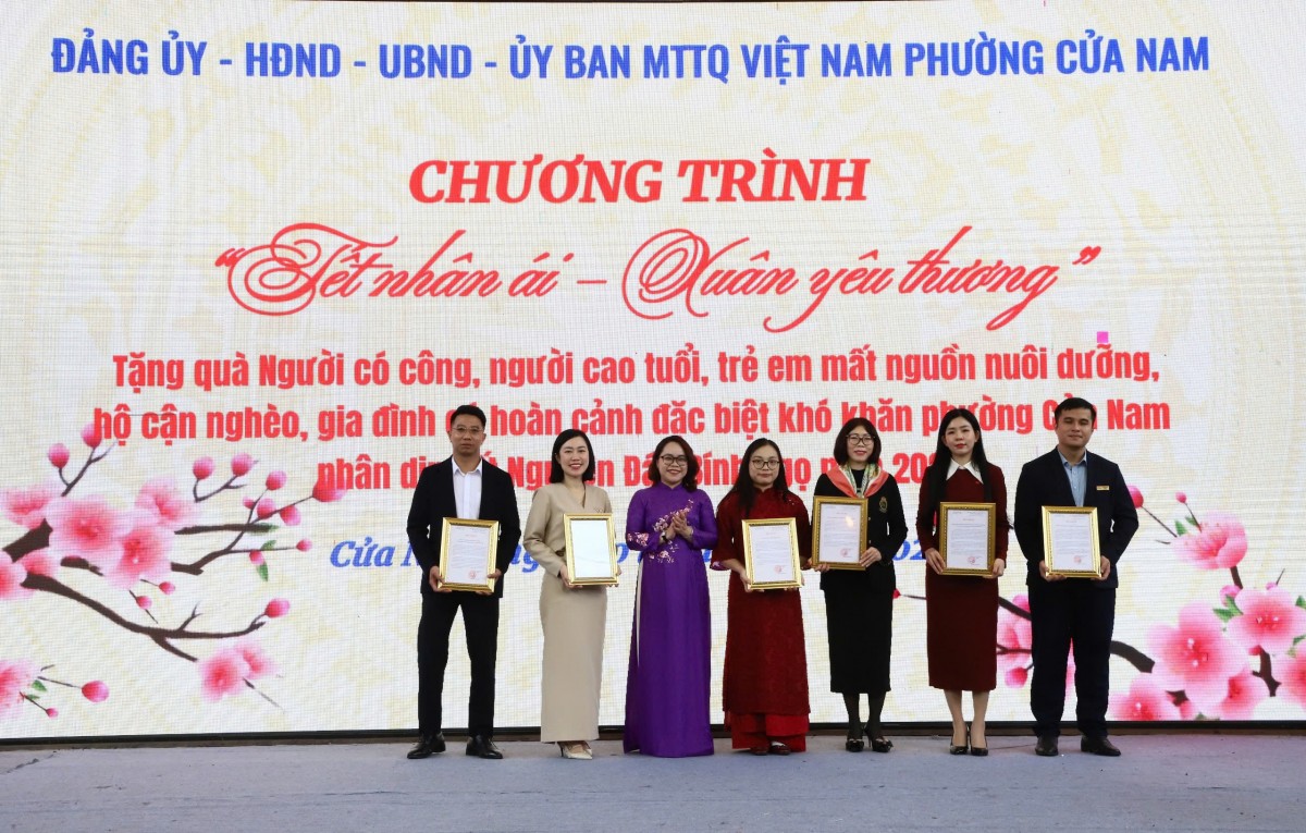 Phường Cửa Nam Lan Tỏa Tết Nhân Ái, Chăm Lo Gần 3.000 Đối Tượng Chính Sách Và Hoàn Cảnh Khó Khăn