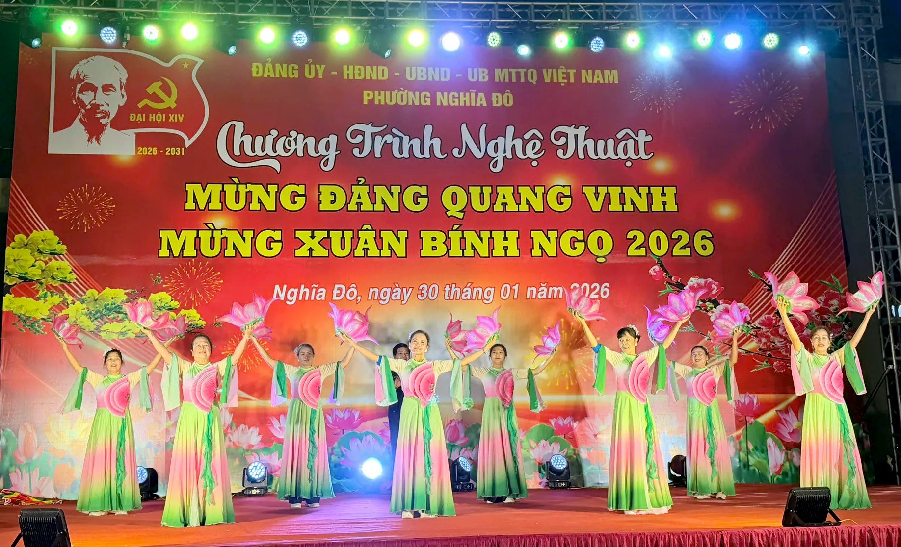 Phường Nghĩa Đô: Liên Hoan Nghệ Thuật Quần Chúng Chào Mừng Thành Công Đại Hội Xiv Của Đảng Phường Nghĩa Đô: Liên Hoan Nghệ Thuật Quần Chúng Chào Mừng Thành Công Đại Hội Xiv Của Đảng
