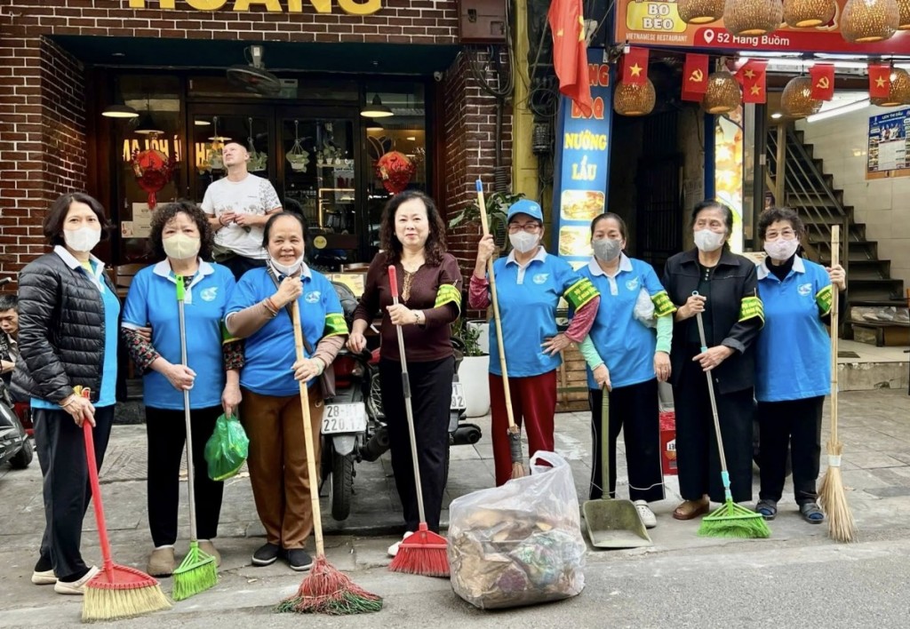 Kiến tạo đô thị văn minh từ mô hình “Vì Hoàn Kiếm xanh”