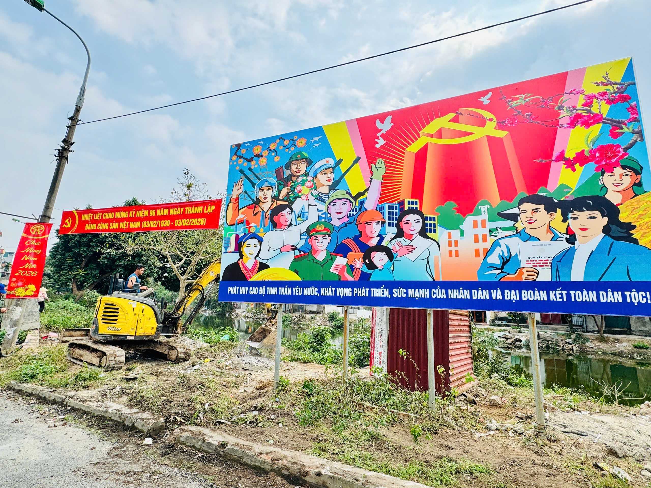 Nam Phù ra quân chỉnh trang môi trường, tạo diện mạo mới đón Xuân Bính Ngọ 2026