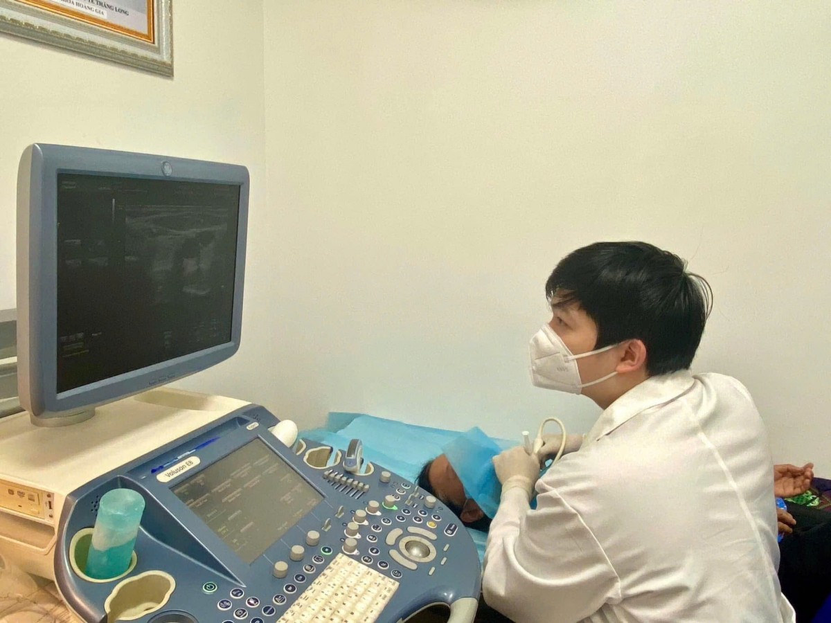 Phòng khám Đa khoa Hoàng Gia: Đưa dịch vụ y tế chất lượng cao đến cộng đồng Phòng khám Đa khoa Hoàng Gia: Đưa dịch vụ y tế chất lượng cao đến cộng đồng