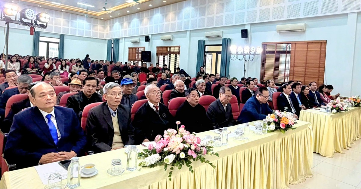 Xã Sơn Đồng: 5 nội dung thi đua trọng tâm năm 2026 Xã Sơn Đồng: 5 nội dung thi đua trọng tâm năm 2026
