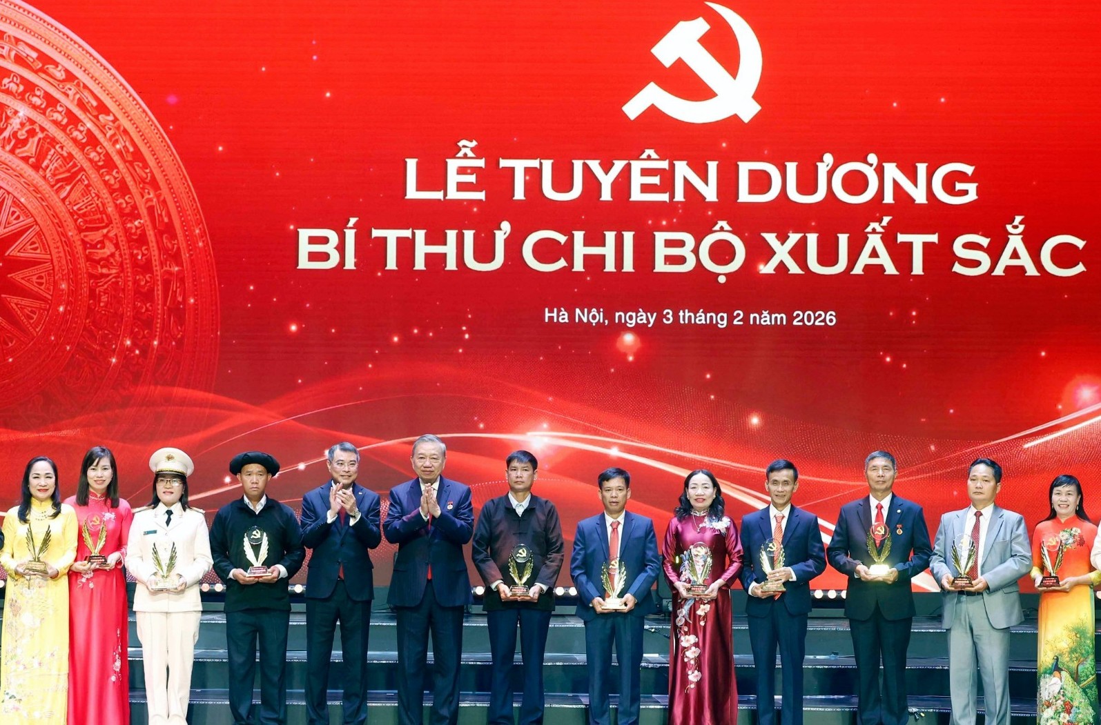 Tổng Bí Thư Tô Lâm Dự Lễ Tuyên Dương Bí Thư Chi Bộ Xuất Sắc Và Trao Giải Búa Liềm Vàng Lần Thứ X