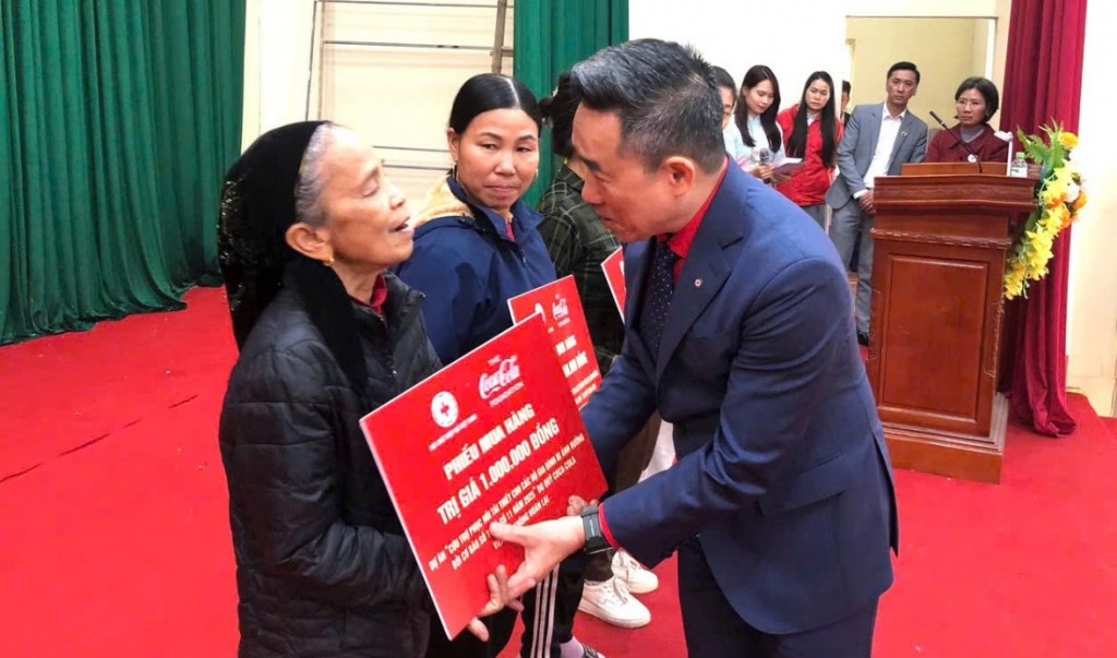 Tết Nhân ái - ấm áp, sẻ chia để mọi nhà đều có Xuân