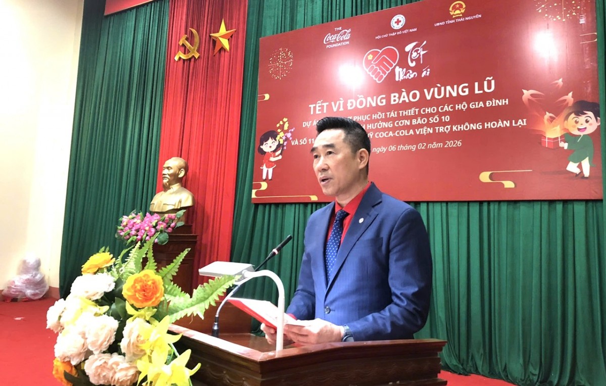 Tết Nhân ái - ấm áp, sẻ chia để mọi nhà đều có Xuân Tết Nhân ái - ấm áp, sẻ chia để mọi nhà đều có Xuân