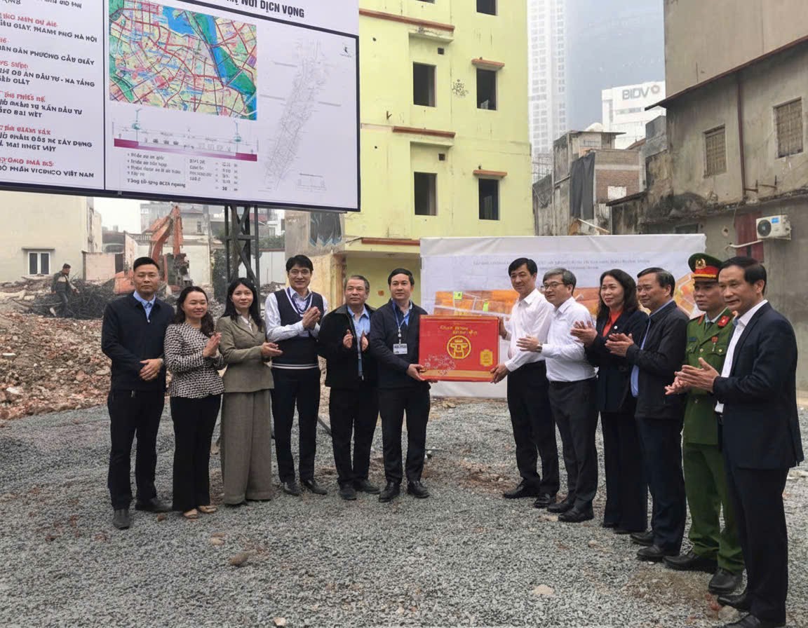 Phường Cầu Giấy triển khai nhiều cách làm sáng tạo trong giải phóng mặt bằng dự án Vành đai 2,5