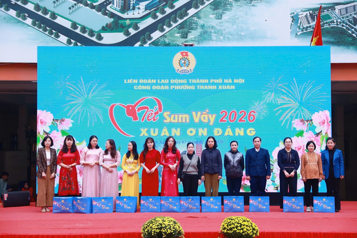 Công đoàn phường Thanh Xuân chăm lo cho đoàn viên, người lao động nhân dịp Tết Nguyên đán Công đoàn phường Thanh Xuân chăm lo cho đoàn viên, người lao động nhân dịp Tết Nguyên đán