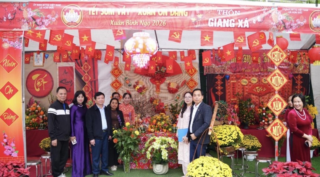 Hoài Đức tổ chức Chương trình “Tết sum vầy - Xuân ơn Đảng” và khai mạc chợ hoa Xuân Bính Ngọ 2026
